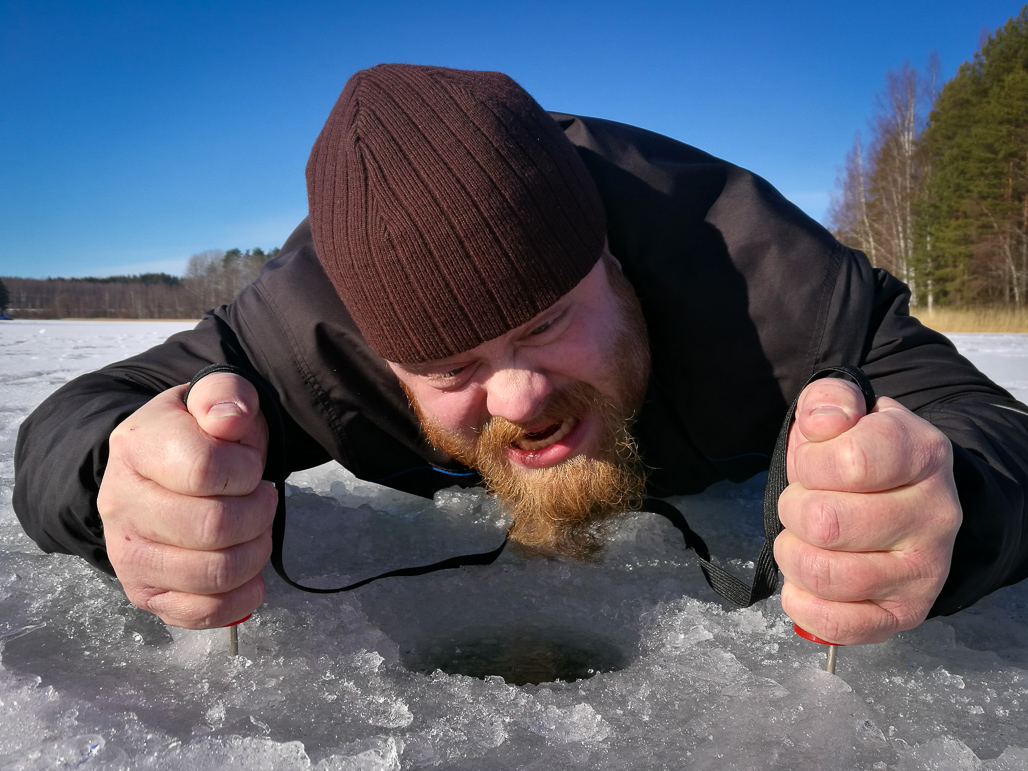 Ice fishing, cold and boring? – FINLAND, NATURALLY